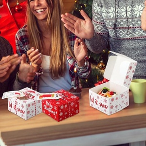 Pie Donut Cookie Panadería Cajas de embalaje de alimentos Caja de regalo de cupcakes de dulces reciclable personalizada con ventana Patrón elegante Navidad Rojo - Product Image 4