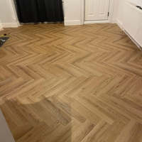 Revêtement de sol vinyle SPC hybride imperméable de qualité supérieure, texture chevron en bois véritable, style européen, pour intérieur