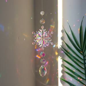 Natal Venda Quente Dream Catcher Esculpido Rainbow Snowflake Pendurado Jardim Casa Pingente Janela Decoração Cristal Sun Catcher - Product Image 2