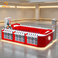 Kiosque de centre commercial au design moderne pour téléphones portables, comptoir d'exposition rouge incurvé avec vitrine pour téléphones portables