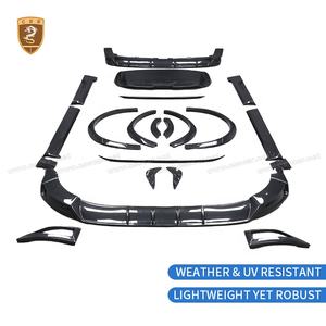 Kit carrozzeria in fibra di carbonio a secco stile ABINA per AITO M9: Labbro anteriore, Presa d'aria, Minigonne laterali, Diffusore posteriore, Parafanghi e Spoiler da tetto - Product Image 5