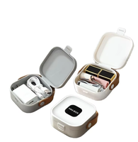 Boîte de rangement numérique pour accessoires de couture, écouteurs, chargeurs, câbles de données – Étui de voyage portable blanc, durable, petit format pour la maison