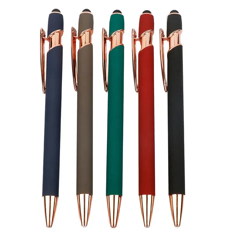 Luxe Merk Schrijven Gepersonaliseerde Multi-Functie Soft Touch Promotie Aangepaste Bal Punt Metalen Pen Met Stylus Logo Gedrukt