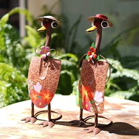 Statue d'oiseau en métal rustique Oniya pour jardin, décoration extérieure, ornement d'oiseau décoratif pour pelouse, patio, cour arrière
