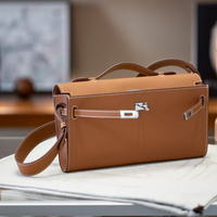 Pochette longue de luxe en cuir véritable pour femme ; Sac à bandoulière tendance pour le quotidien, sac de soirée, vente en gros d'usine