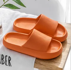 OEM Hot Sale Trend Dicke Sohle Home Frauen Hausschuhe Damen Plattform Flache Schuhe Wohnzimmer Indoor Slides Frauen Hausschuhe