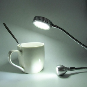 Lámpara de escritorio LED con Clip USB Flexible, lámpara de libro con Clip ajustable de doble cabezal regulable <span class=keywords><strong>para</strong></span> reparación de teléfonos móviles, trabajo de maquillaje de belleza - Product Image 5