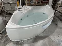 Baignoire d'angle en acrylique blanche avec massage à remous, prix direct d'usine HG, pour 2 personnes