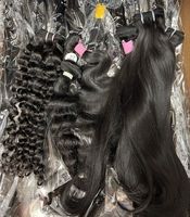 Usine avec 30 ans d'expérience, vente en gros de cheveux naturels cambodgiens 100% vierges Remy, alignés sur la cuticule, avec trame double cousue à la main et trame machine
