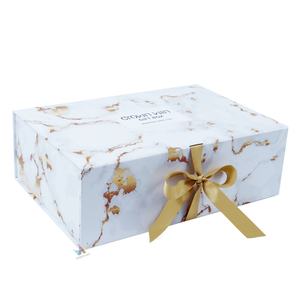 <b>White</b> CMYK Offset Printed Art Paper Magnetic <b>Gift</b> <b>Boxes</b> with Embossing Matt Lamination Magnetic Closure for Socks Fur Packaging - Product Image 2