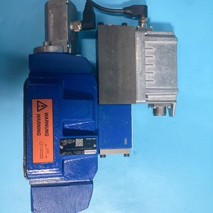 Válvula Direccional Proporcional Original R901395350 4WRLE16W180SJ-4X/MXY/24A1, Tamaño 16, 180L/min, 350 bar en Stock - Product Image 5