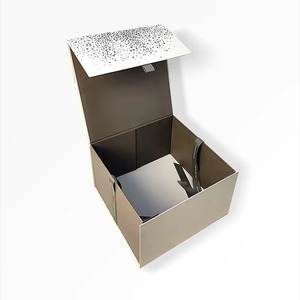 Free Sample Customized Logo Luxury Cardboard Collapsible Folding Rigid <b>Paper</b> Box With Ribbon - Product Image 2
