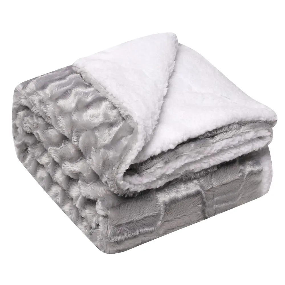 Stile nordico di corallo del panno morbido di flanella di lana di spessore a due livelli di coperta per l'inverno
