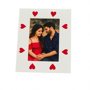 Cadre photo en bois rustique écologique fait main, personnalisé, pour décoration de table, idéal pour les souvenirs de famille et les mariages (vente en gros) - Product Image 1