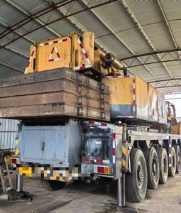 XCT200 200Ton Used Crawler <b>Crane</b> with Gearbox Engine Pump-Mobile Mounted Construction Machinery Telescopic Boom - Product Image 5