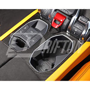 Kits de interiores de fibra de carbono seco para Lamborghini URUS 2018-2022 - Product Image 4