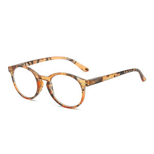 Classique TR90 Lunettes de lecture anti-rayons bleus Lunettes de blocage de la lumière bleue Hommes et femmes Lunettes presbytes en plastique + 100 à + 400 - Product Image 4