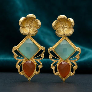 Pendientes Largos con Baño de Oro, Diseño Clásico y Hermoso, con Gema de Calcedonia Aqua, Estilo Étnico para Bodas - Product Image 3