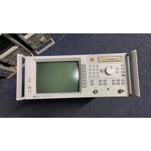 Analizador de Redes 8712ES 300kHz-1.3GHz 1G Usado xgeqpt - Product Image 1