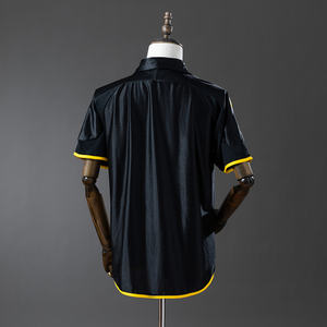 Hochwertiges Madrid City Style Anpassbares Klassisches Retro-Trikot Raul Fußballtrikot - Product Image 5