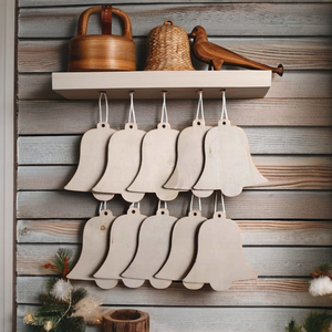 Venta al por mayor de adorno artesanal de madera de pino de estilo natural rebanadas pintadas a mano DIY decoración de Navidad colgante de pared para niños - Product Image 5