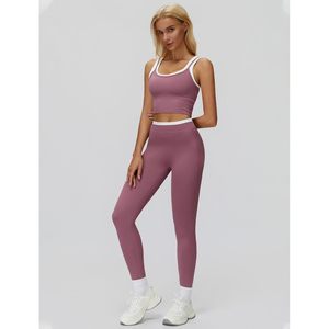 Ensemble de sport deux pièces pour femme : Crop top dos nageur et leggings taille haute, tenue de gym et yoga sans coutures avec bordure contrastante - Product Image 6