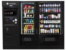 Outdoor Bedrijf Volautomatische Zelfbedieningscombo Snackautomaat Voor Voedingsmiddelen En Dranken 24 Kiosk