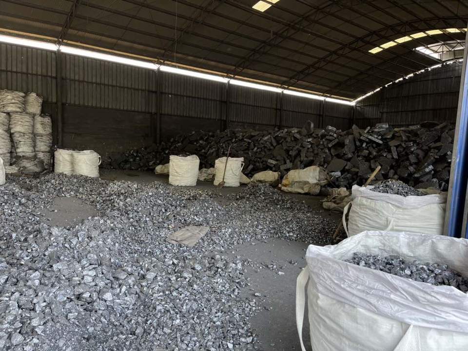 Silver Gray Ferro Silicon 75 Lump