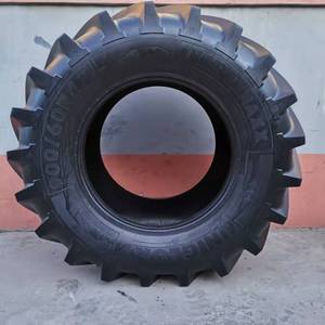 Pneu à base large pour tracteur agricole 900/<span class=keywords><strong>60R42</strong></span> 900/60R32 Pneu à chevrons 580/70R38 <span class=keywords><strong>710</strong></span>/70R38 R42 900/50r42 Résistance à l'usure - Product Image 2
