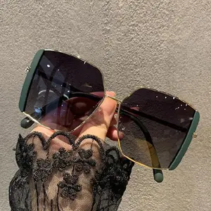 Gafas de sol femeninas rectangulares de Corea del Surmujer 