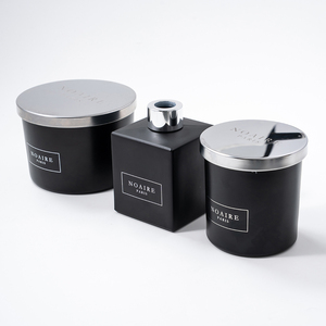 Kit diffuseur de bougies parfumées en soja de luxe AIKUN OEM pour chambre à coucher, salon, spa, relaxation - Product Image 1