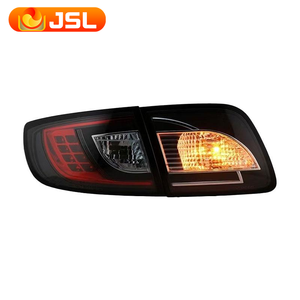 <span class=keywords><strong>Mazda</strong></span> <span class=keywords><strong>3</strong></span> feux arrière à LED 2003-2009 <span class=keywords><strong>Mazda</strong></span> <span class=keywords><strong>3</strong></span> feux arrière fumés Signal frein d'arrêt arrière accessoires de voiture feux arrière - Product Image 4