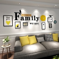 Moderne Massivholz-Familien-Themen-Buchstaben-Dekorationsmalerei Kombination Sofa-Wandbilderrahmen Weiche Dekoration Wohnzimmerwand