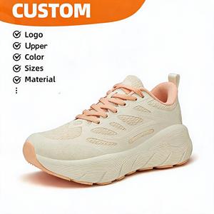 Sneakers da passeggio da donna con plateau chunky, suola spessa moderata, aumento di altezza discreto, allacciatura e design sportivo aerodinamico - Product Image 6
