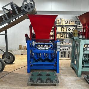 Máquina Multiusos 4-35 para Fabricación de Ladrillos, Máquina para Hacer Bloques con Gran Éxito de Ventas en los Emiratos Árabes Unidos - Product Image 6