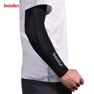 Mangas Protectoras Bodun Negras, Transpirables, Anti-UV, Unisex, para Ciclismo al Aire Libre - Product Image 2