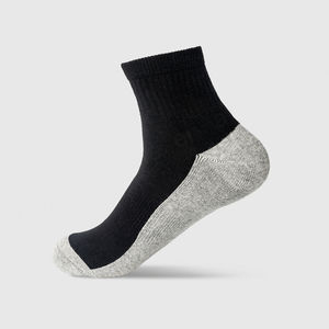 Hot Selling High Quality Cotton Men's Sports <b>Socks</b> Custom Logo Crew Knitted Breathable Shock Absorption for Autumn - Product Image 4