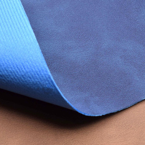 หนัง PU สีพื้น ผิวสัมผัสแบบทอ ขัดเงา สำหรับทำกระเป๋าถือ กระเป๋าสะพาย และกระเป๋าโท้ท - Product Image 3