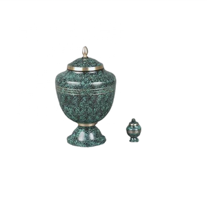 Urne funéraire religieuse finie en or Fournitures funéraires antiques Croix sur le dessus Urnes funéraires disponibles avec logo personnalisé - Product Image 3