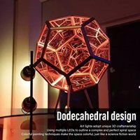 Lampe d'ambiance LED moderne à brancher, avec télécommande 2.4G et batterie, design moderne, ciel étoilé nocturne créatif et cool, rythme de la nuit, dodécaèdre