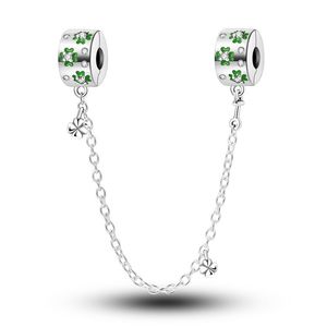 Pulsera con Dijes Dorados <span class=keywords><strong>de</strong></span> Dora - <span class=keywords><strong>Cadena</strong></span> <span class=keywords><strong>de</strong></span> <span class=keywords><strong>Seguridad</strong></span> Plateada - Joyería con Cuentas <span class=keywords><strong>de</strong></span> Corazón - Accesorio DIY para Niños - Product Image 4