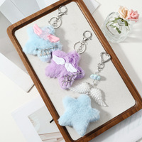 Nouveauté Tendance : Adorable Porte-clés/Pendentif de Sac en Peluche Étoile à Cinq Branches avec Ailes Multicolores et Motif Étoile Croisée