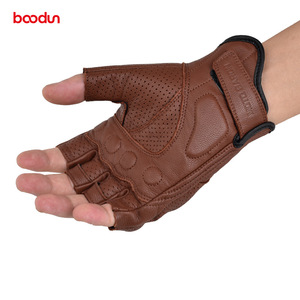 ถุงมือขี่มอเตอร์ไซค์ Moto Baron แบบครึ่งนิ้ว หนังวัว สีน้ำตาล สำหรับทุกเพศ - Product Image 3