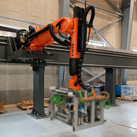 Robot de chargement et de déchargement CNC KUKA KR120 R2700-2 6 axes entièrement automatique pour le pliage de tôles de haute précision