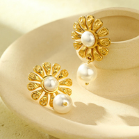 Boucles d'oreilles pendantes en forme de tournesol avec imitation perle, plaquées or, en acier inoxydable, style floral vintage, bijoux élégants pour femmes
