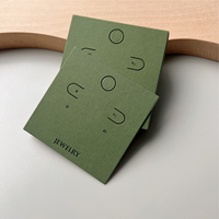 Carte en papier cartonné vert de 400g pour bijoux, carte pour boucles d'oreilles, collier, carte d'affichage de bijoux, impression de logo personnalisée, couleur disponible