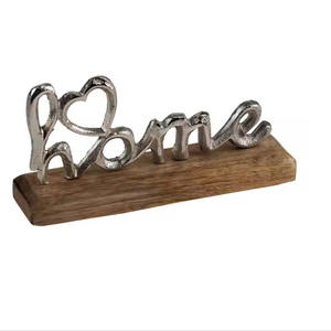 Sobremesa de oficina de escultura de calidad superior con base de madera de metal de alto acabado plateado - Product Image 4