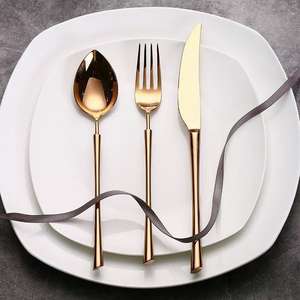 Set di Posate in Acciaio Inox 304 <span class=keywords><strong>Aden</strong></span> Oro Rosa Lucidato a Specchio Riutilizzabile Coltello Forchetta Cucchiaio Coltello da Bistecca Dessert - Product Image 2