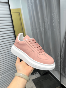 Nouvelles baskets décontractées Alexander 2026 en daim avec empiècements, semelle épaisse, pour hommes et femmes, à lacets Mc.Queen - Product Image 4