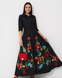 Женское Черное Платье макси с красочной цветочной вышивкой, с лацканами, с коротким рукавом, поясом и карманами, элегантное праздничное платье в стиле бохо - Product Image 1